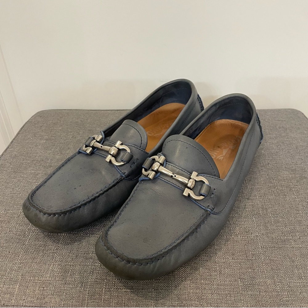 SALVATORE FERRAGAMO Women’s Horsebit Loafers - Storm Blue Size 8.5 - Picture 2 of 13